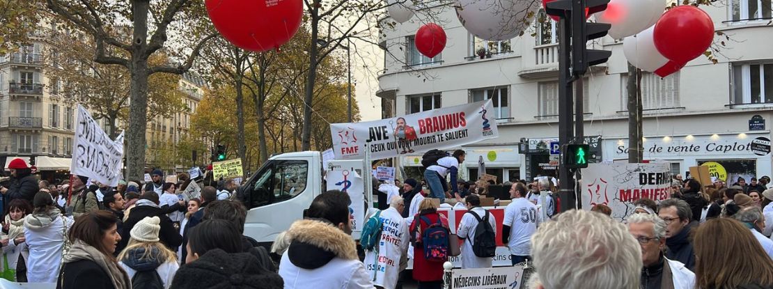 Surmenage, pression, marathon, incivilité, charge de dingue, la parole aux médecins généralistes libéraux, au cœur de la manif