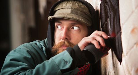 Le chirurgien graffeur a les foies