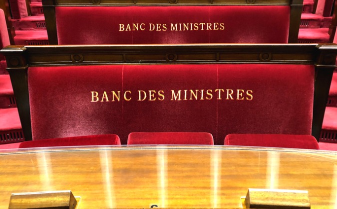 La loi de programmation de la recherche tant décriée présentée au Parlement
