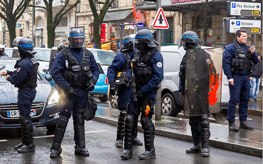 Pétition : les soignants appellent à cesser de canarder les gilets jaunes