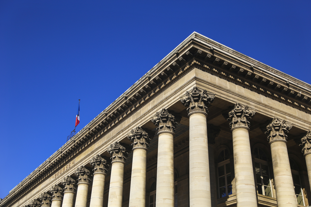 Des pensionnaires “rationnées“ en “nourriture“ comme en “couches“. Grosse chute en bourse des Ehpad d’Orpea, suite aux révélations d’un livre
