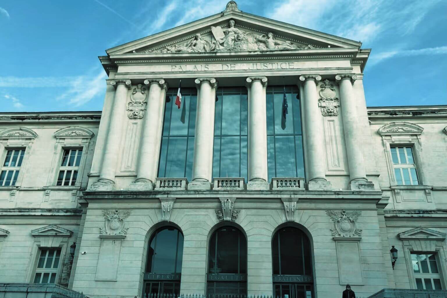 Procès en appel du psychiatre Marc Adida, accusé de viols sur quatre patientes