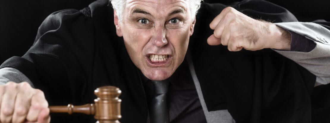 Faut-il des peines planchers contre les auteurs de violences contre les médecins ?