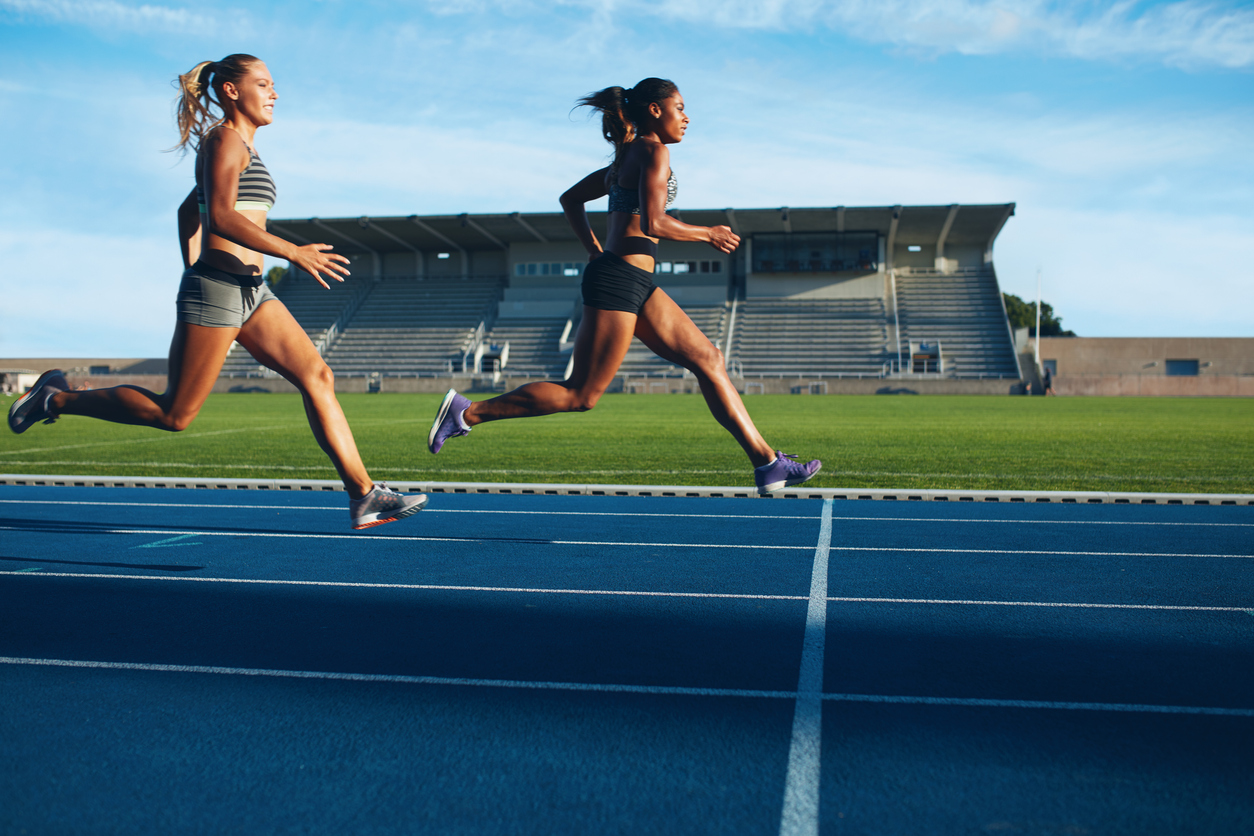 Les tests RT-PCR salivaires reviennent dans la course