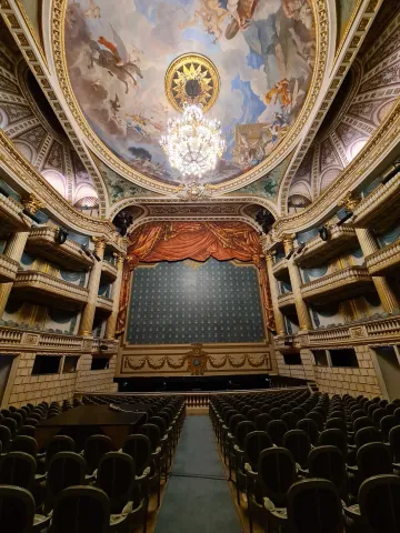 Bienvenue au CHU de Bordeaux ! Enfin un CHU qui sait accueillir ses internes ! 