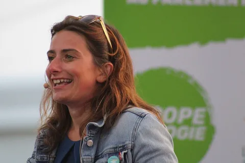 Marine Tondelier ? Une vraie fille de… « Les questions sanitaires et de santé environnementale ont toujours été un fil rouge dans mon parcours »