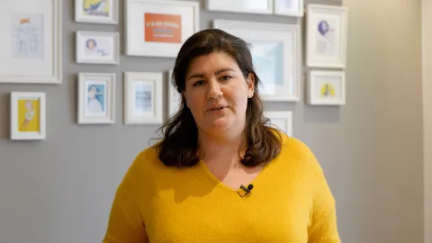 La Consult’ d’Anna Roy : « Le gouvernement n’a pas assez réagi au hashtag #jesuismaltraitante, et les patientes trinquent, trinquent, trinquent… »