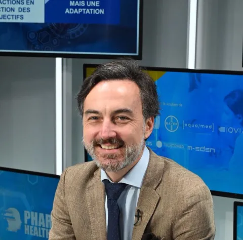 L’évolution de la communication scientifique à l’ère du digital par le Pr Matthieu  Durand