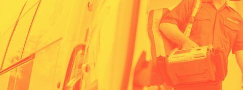 15 000 postes d'ambulanciers à pourvoir soit deux fois plus que l'année dernière