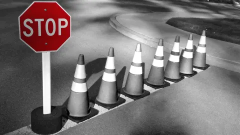 Hôpital : attirer les médecins avec de l’argent