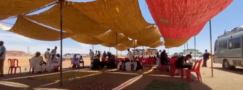 A Khartoum, une poignée de médecins bénévoles tentent de remplacer les hôpitaux fermés, dans une ancienne école