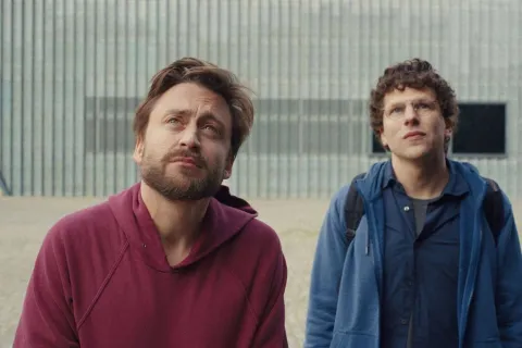 Mémoire de nos pairs - Critique de « A real pain », de Jesse Eisenberg