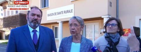200 manifestants et des hurlements pour accueillir Elisabeth Borne à l’hôpital de Rodez