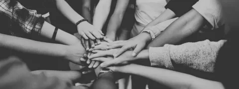 3 000 soignants demandent ensemble le maintien de l'Aide médicale d'Etat