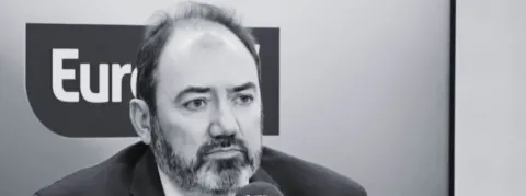 François Braun encourage les Français à appeler d’abord le Samu afin de "désengorger tous les services d'urgence"