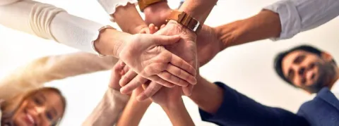 200 témoignages de violences obstétricales et gynécologiques sont déclarés tous les mois,  le CNGOF tente de restaurer la confiance