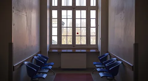 Médecins réfugiés, médecins oubliés