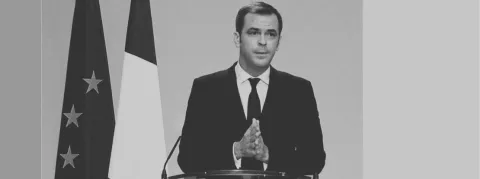 Olivier Véran reconnait ses erreurs et s’excuse dans un livre