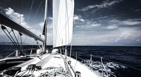 104 jours seul au milieu de l'Océan, comment se soigner ?