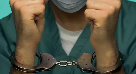 Responsabilité : un médecin peut invoquer des recos ultérieures aux soins