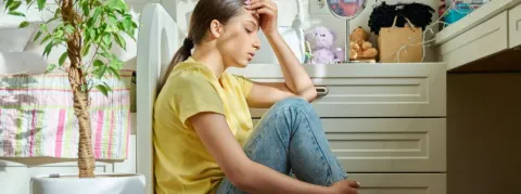 Anxiété et dépression croissante chez les jeunes Américains, des écoles publiques de Seattle déposent une plainte contre les géants de la tech