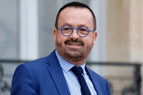  « Je ne savais pas qui allaient être mes coéquipiers dans ce bateau » : Yannick Neuder s’explique sur son refus de poursuivre à la Santé