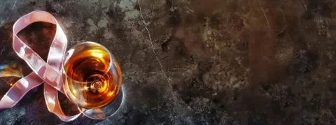 Alcool et cancer du sein, un lien évident mais inconnu de la plupart des femmes