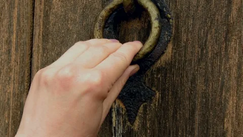 Toc-toc, la réalité augmentée entre au bloc