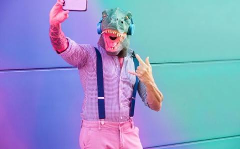 Un influenceur a gagné 7,5 millions d'euros grâce au Covid-19