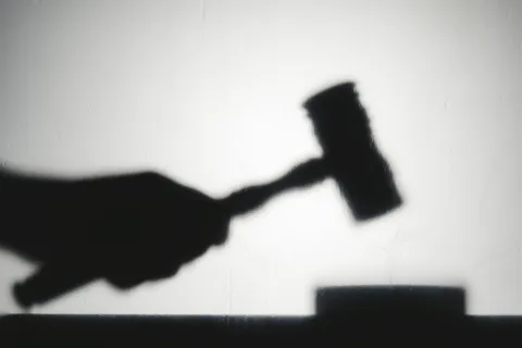 L’étudiant en gynécologie belge reconnu coupable de viol sera bien exempt de peine