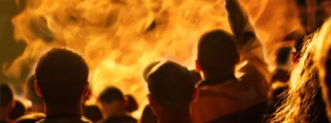 Révolte en Guadeloupe, les ex-soignants non vaccinés réclament l'indemnisation de leurs mois sans travail