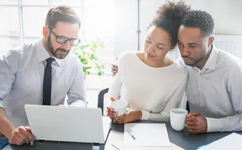 S’installer à deux, à trois, ou plus, avec quelles affinités ? 