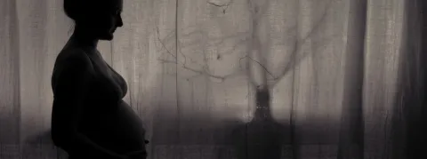 L’accouchement à domicile tourne au drame, une mère et son bébé décèdent au CHU de Rennes