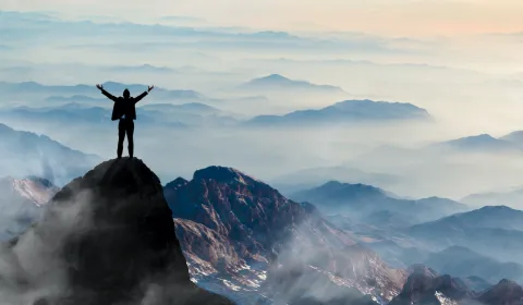La France se demande jusqu'à quand elle va devoir porter un masque