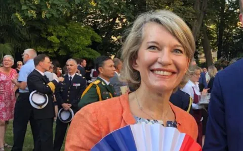 Députée et médecin, Anne Genetet : «Je trouve que l'exercice de la médecine devrait se faire à plusieurs, et non seul dans son cabinet»