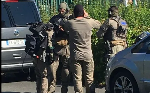 Un médecin, pris en otage par un patient, libéré par le GIGN, dans le Gard