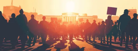 « On est en train de toucher à l'intégrité de notre profession » : la colère des infirmiers libéraux résonne jusqu'au ministère 
