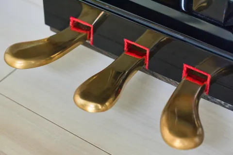 Troisième dose : Bruxelles met la pédale douce 