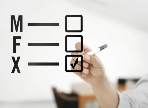 Homme, femme ou... X : le passeport non binaire arrive aux Etats-Unis