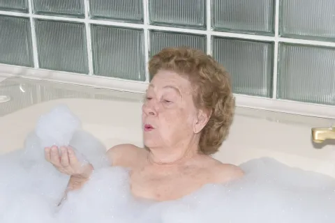 Les Landes gèrent leurs Ehpad : « Ici, on nous traite dignement, tout est propre, les lieux comme les vieux »