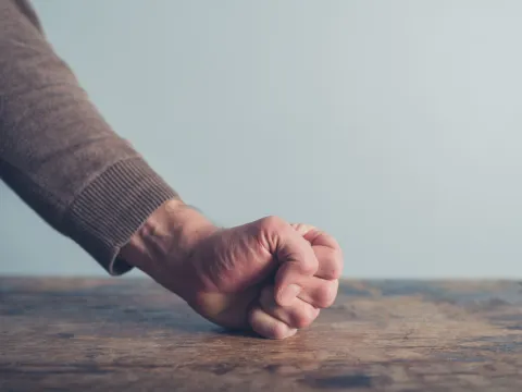 Grève illimitée : Les praticiens hospitaliers tapent du poing sur la table ! 
