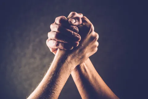 Rencontre Gharbi-Véran, entre bras de fer et poignée de mains