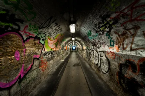 Cas en hausse : Le tunnel est encore long 