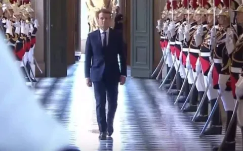 “Une mission d’un mois sur les soins non programmées“, “chiffrer les manques“, Emmanuel Macron veut faire “une révolution collective à l’hôpital“