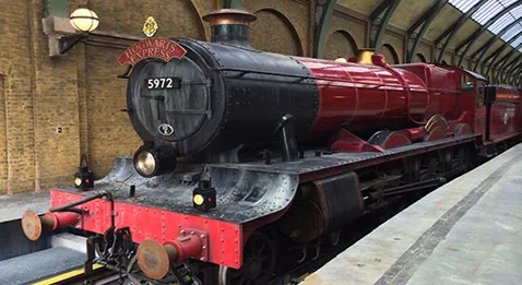 Des étudiants sur les rails : les « internes TGV »