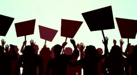 Loi de sante : la grogne continue