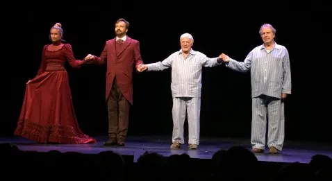 SUR LES PLANCHES : MOINS DEUX 