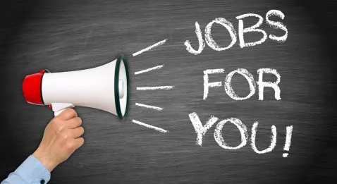 Vous cherchez du boulot ? On embauche des médecins à tour de bras… en Chine