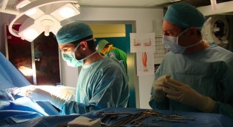 « Il faut pouvoir opérer de l'appendicite si nécessaire »