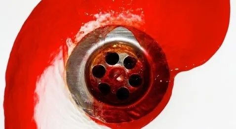 De l'eau du robinet pour les plaies !